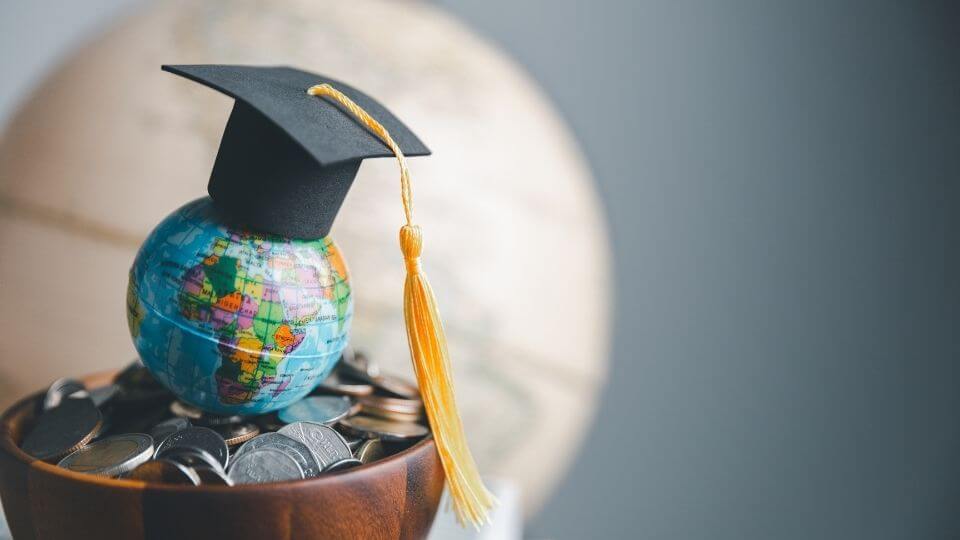 Çekmeköy Yabancı Dil Kursu: Global Dünyada Başarının Anahtarı